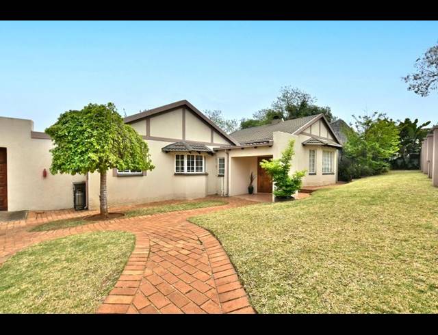 4 BEDROOM HOUSE FOR SALE IN OAKDENE